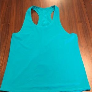 lululemon athletica Tops - Emerald green Lululemon tank, lower back exposed lululemon athletica Tops - Emerald green Lululemon tank, lower back exposed
